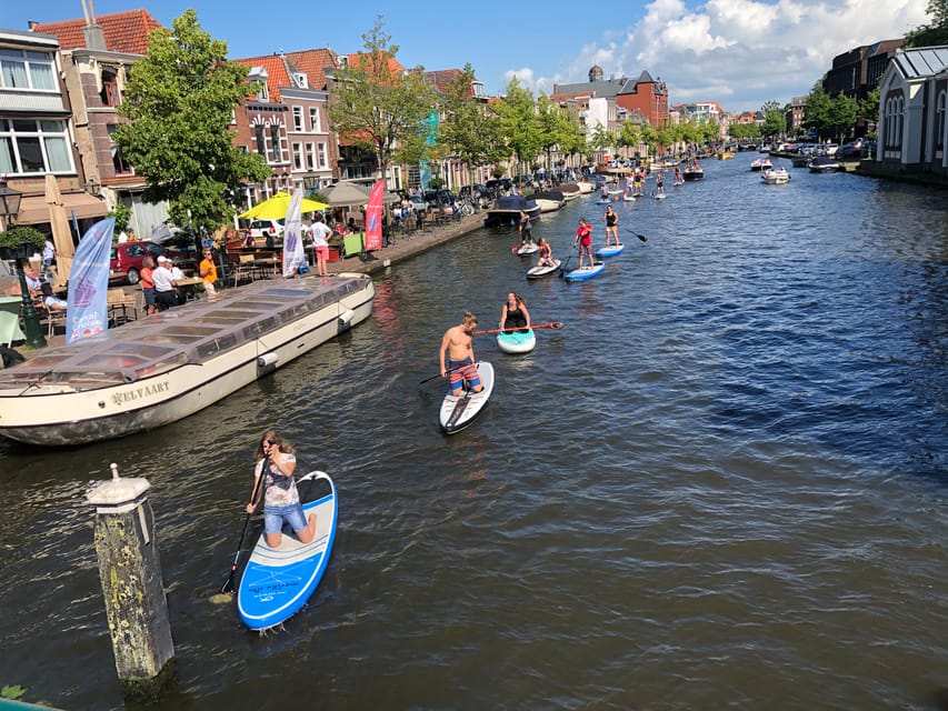 Leiden: Paddleboard Rental to Explore Leiden's Canals - Following the provided route through Leiden