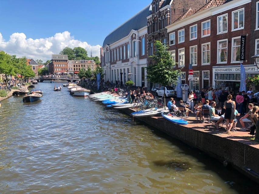Leiden: Paddleboard Rental to Explore Leiden's Canals - Clothing, changing, and practical comfort