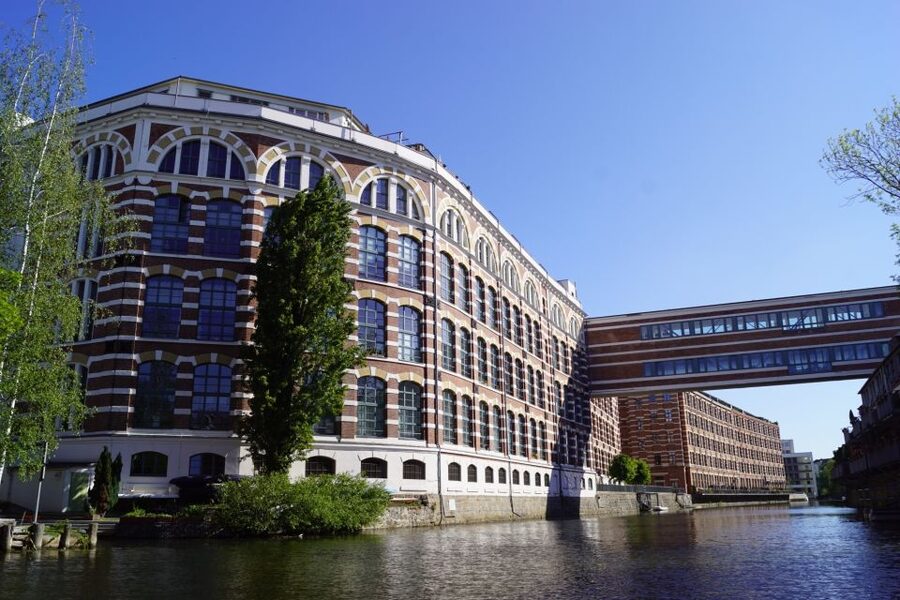 Leipzig: 3-Hour City Canoe Tour - The pause at the cozy port