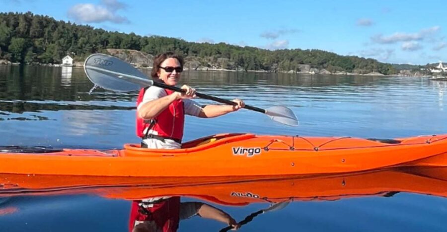 Lillesand Coastal Kayak Tour: Explore Norway beautiful coast - Paddling between the islands