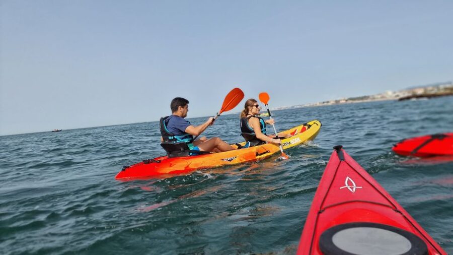 Lisbon: Coast Guided Kayak Tour - A stop at Praia das Fontainhas