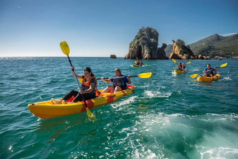 Lisbon: Kayak Tour Arrábida Natural Park, Setubal, Sesimbra - Paddling toward the protected bay
