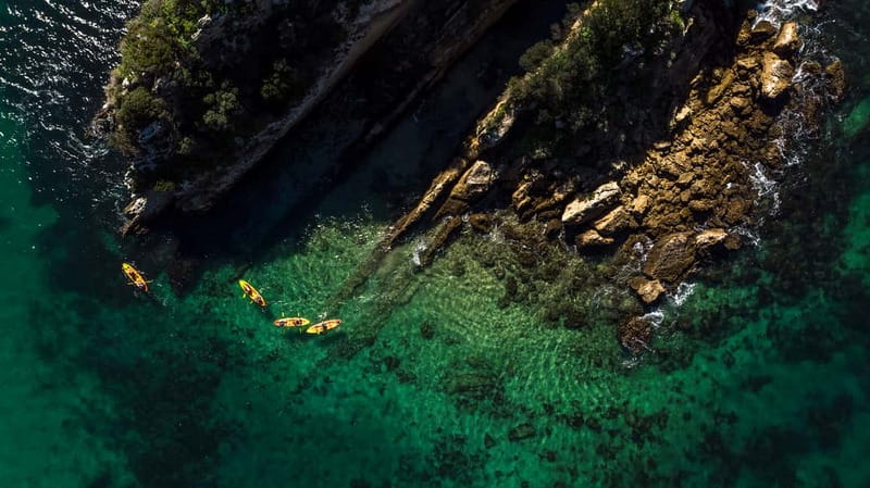 Lisbon: Kayak Tour Arrábida Natural Park, Setubal, Sesimbra - Caves, small beaches, and time in the water