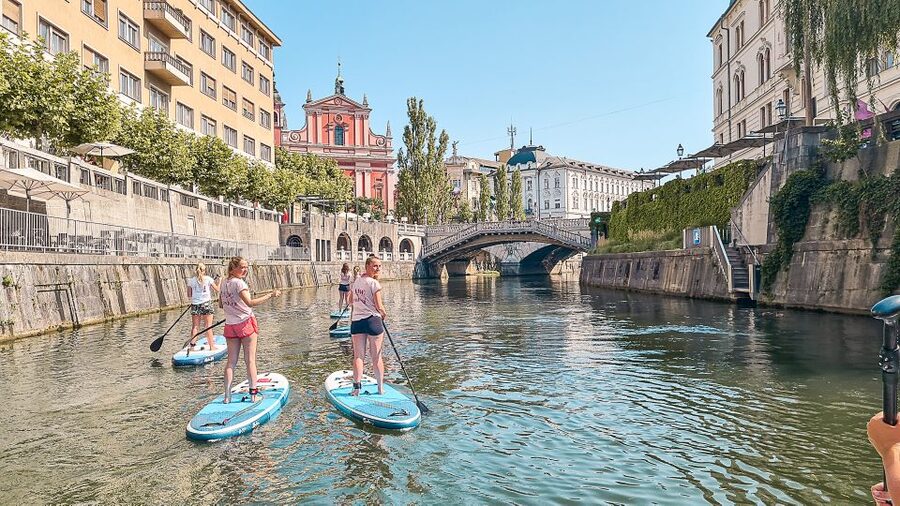 Ljubljana: Stand-Up Paddle Boarding Tour - SUP games, yoga poses, and a quiet pause