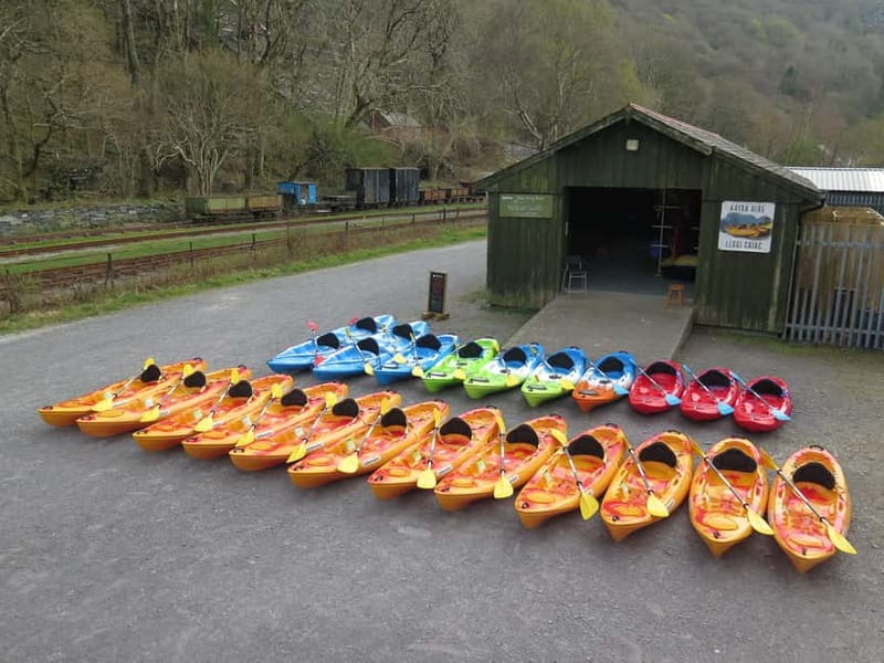 Llanberis: Llyn Padarn Kayak Rental with Equipment - Getting used to the kayak in the practice lagoons