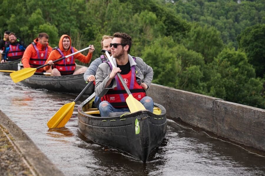 Llangollen: Guided Aqueduct Canoe Tour - How Beginner-Friendly Is the Canoeing?