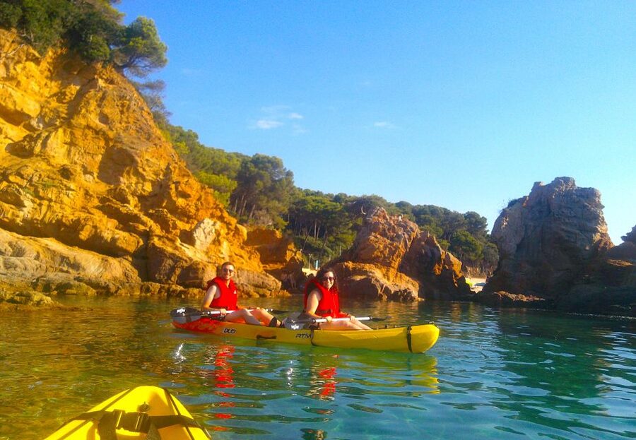 Lloret de Mar: 3-Hour Kayak and Snorkel Tour on Costa Brava - Starting at Fenals Beach with Lemon Kayak