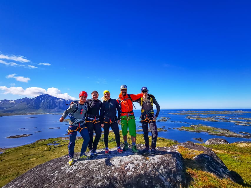 Lofoten: Full Day Combo tour, (kayaking and rappelling) - Rappelling down the cliffs