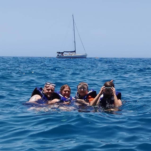 Los Cristianos: Kayak & Snorkel Tour with turtles and photos included - Photos, storage, and what you receive