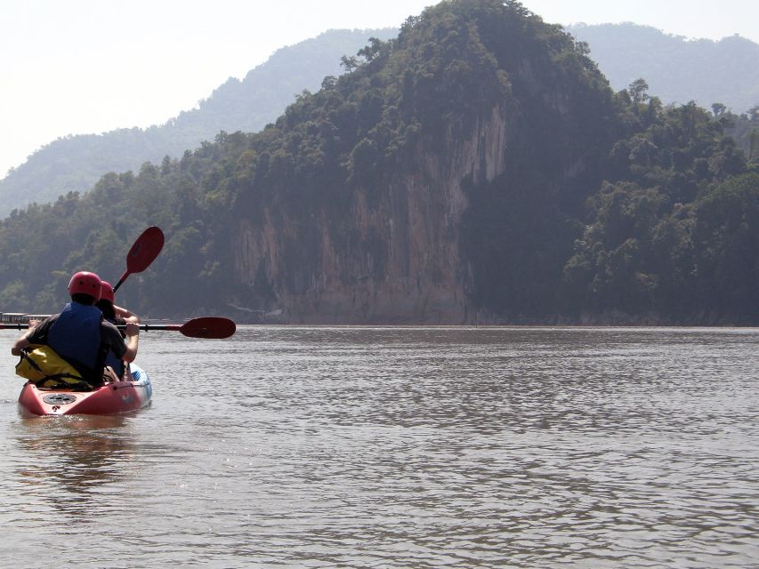 Luang Prabang: Kayak Tour to Pak Ou Caves - Which guide can make the difference