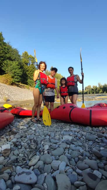 Lucca: Family-Friendly Kayaking Tour with Aperitif - What the 90-minute route feels like