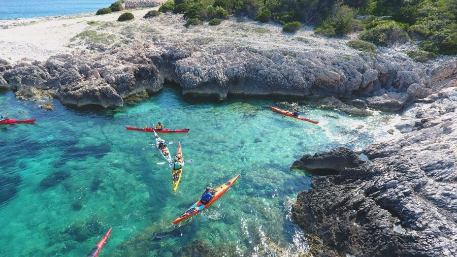 Lumbarda: Half-Day Kayaking and History with Wine delight - Practical things to bring