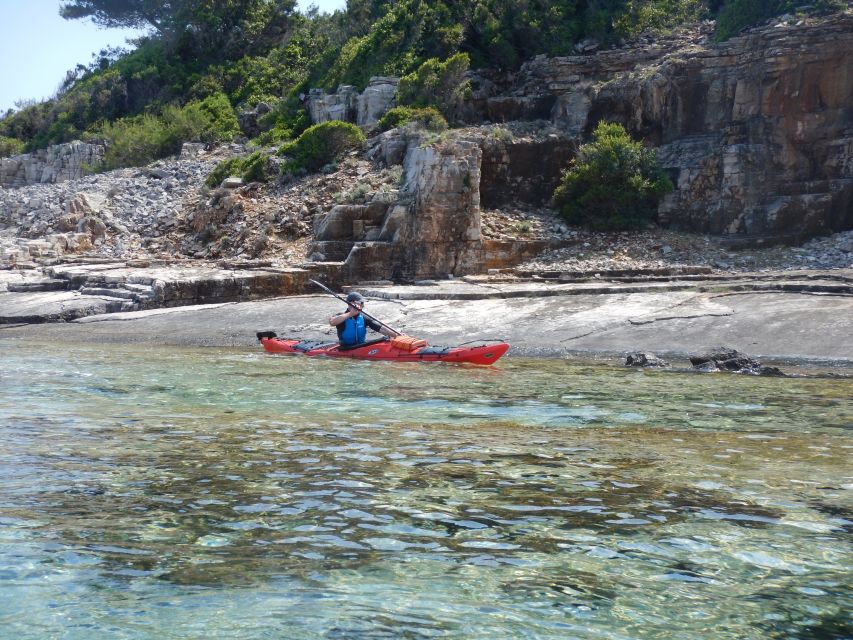Lumbarda: Half-Day Kayaking and History with Wine delight - Who will enjoy this tour most