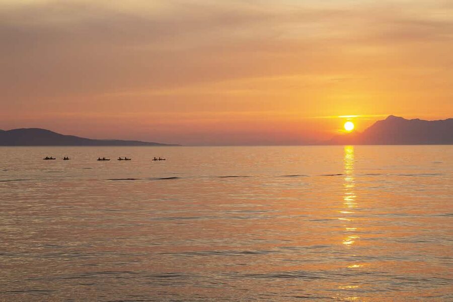 Makarska: Guided Sea Kayaking Tour with Snorkeling Stop - Swimming, snorkeling, and optional cliff jumping