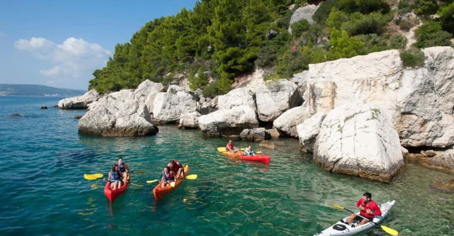 Makarska: Sea kayaking & snorkeling adventure - MPL Nautika - Returning along the Makarska Riviera