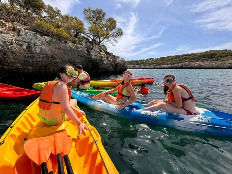 Mallorca: Kayak and Paddleboard Excursion Through Crystal Clear Caves - Starting at Playa Barca with the basics covered