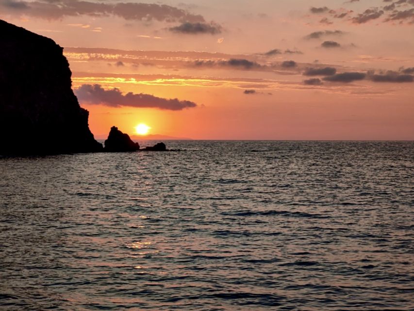 Marciana Marina: Evening Sea Kayaking Tour with Swim Stop - What the small group changes