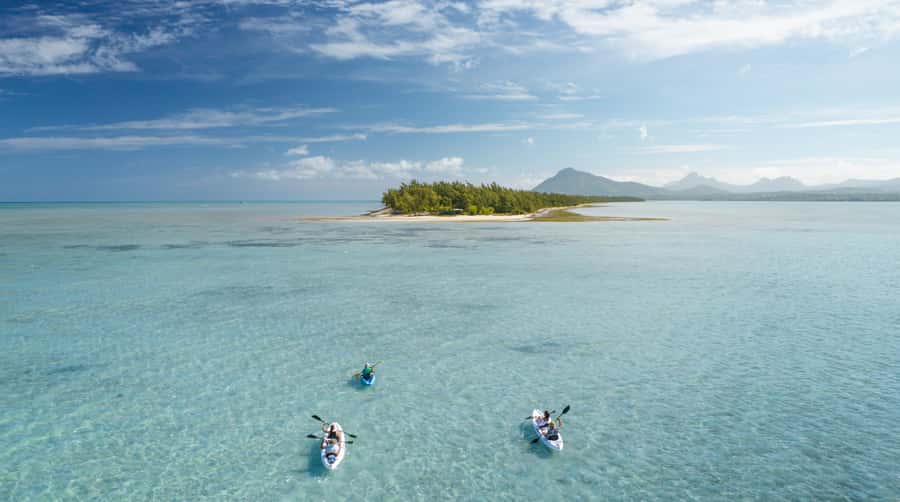 Mauritius: Guided Kayak tour to Benitiers Island - Which departure should you choose?