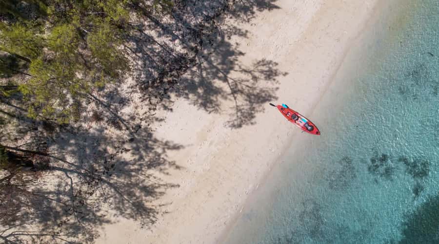 Mauritius: Guided Kayak tour to Benitiers Island - What to bring for a comfortable outing
