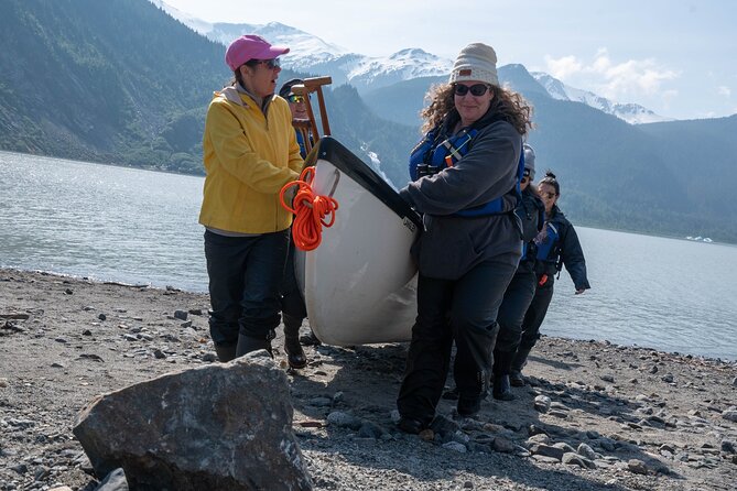 Mendenhall Glacier Canoe Paddle and Hike Juneau - How the 5.5-hour schedule really works