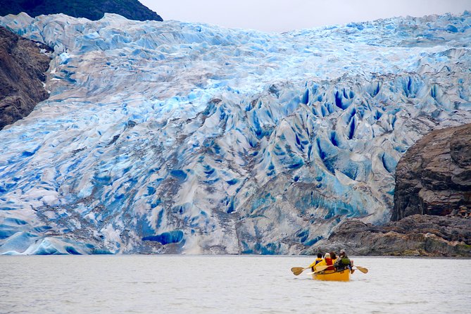 Mendenhall Glacier Canoe Paddle and Hike Juneau - What the guides add to the day