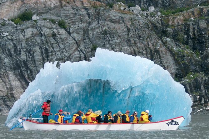 Mendenhall Lake Canoe Adventure - Why paddle Mendenhall Lake instead of taking a quick glacier stop