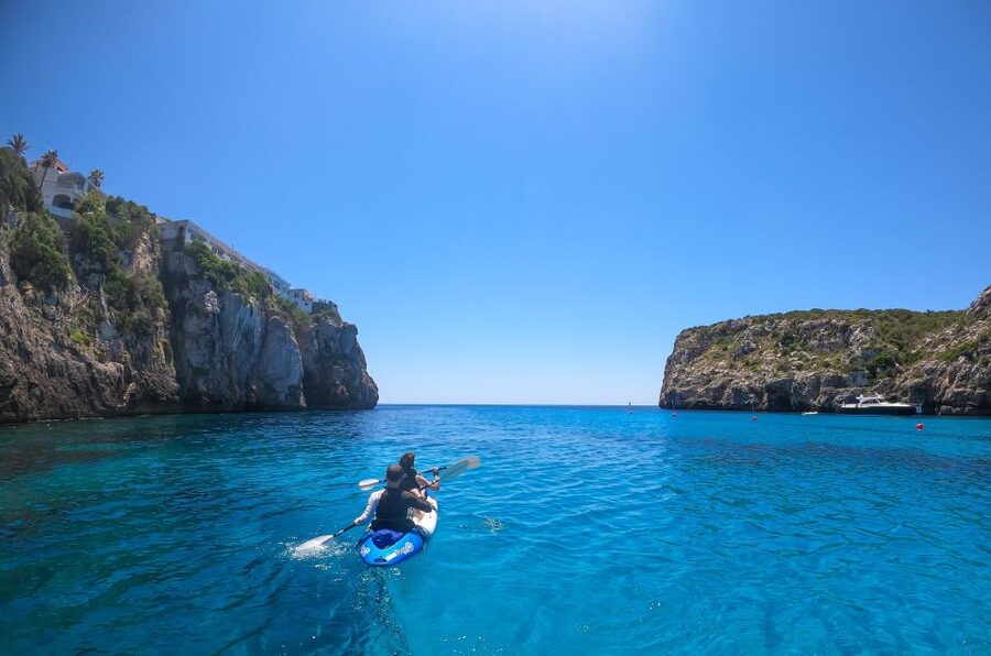 MENORCA: Kayak cave route + photo session. - How demanding is the kayaking?
