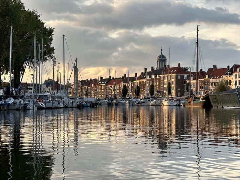 Middelburg: Canoe or SUP Rental City Centre - A relaxed 1.5-hour outing