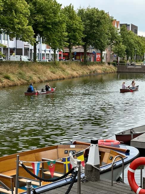 Middelburg: Canoe or SUP Rental City Centre - Starting at the Boat Tour Middelburg kiosk