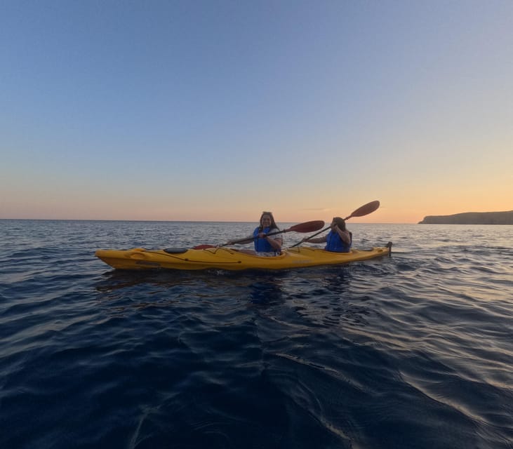 Milos: Romantic Semi Private Sunset Kayaking Tours - Who should book this experience?