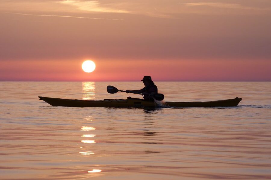 Milos: Sea Kayaking Trip at Sunset with Snack - Should You Book It?