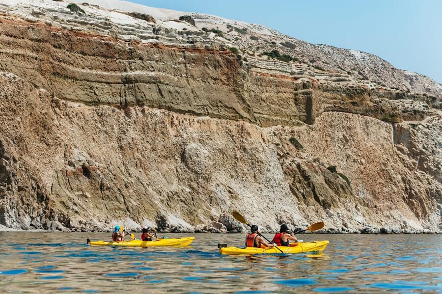 Milos: Tsigrado and Gerakas Beach Kayaking Tour - Returning to Fyriplaka after about 40 minutes of paddling