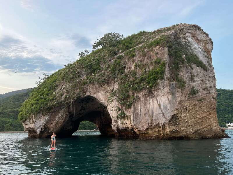 Mismaloya: Los Arcos Bioluminescent Waters Kayak & Cave Tour - Los Arcos From Water Level