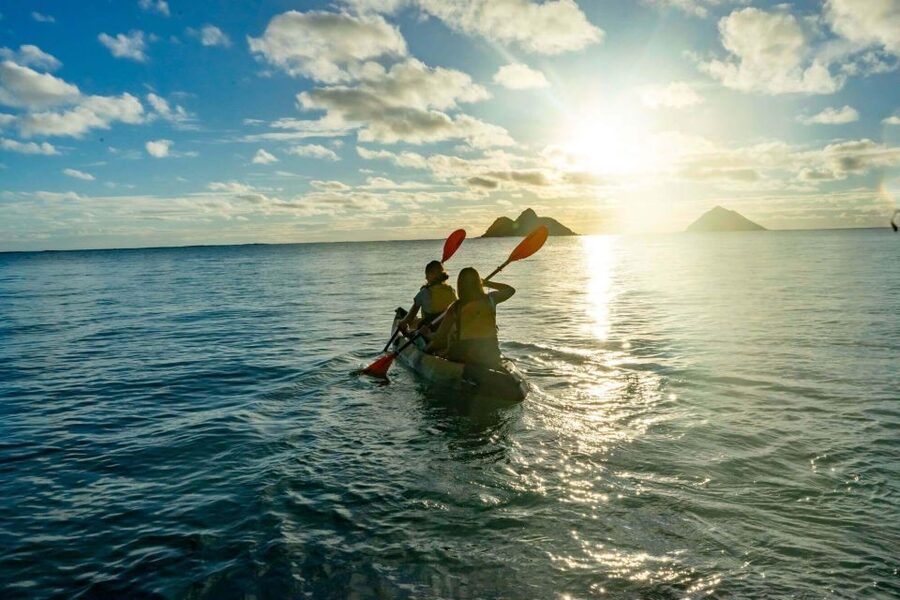 Mokulua Islands Self-Guided Kayak Adventure - Getting the kayak from Hamakua Drive to Kailua Beach
