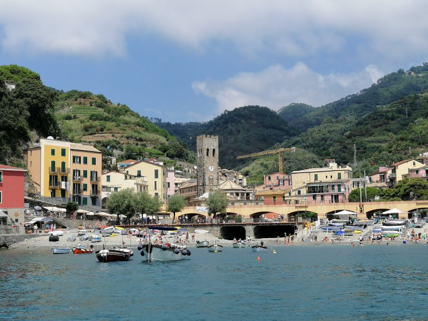 Monterosso al Mare: Monterosso Kayak and Snorkeling Tour - The first 10 minutes: safety before scenery