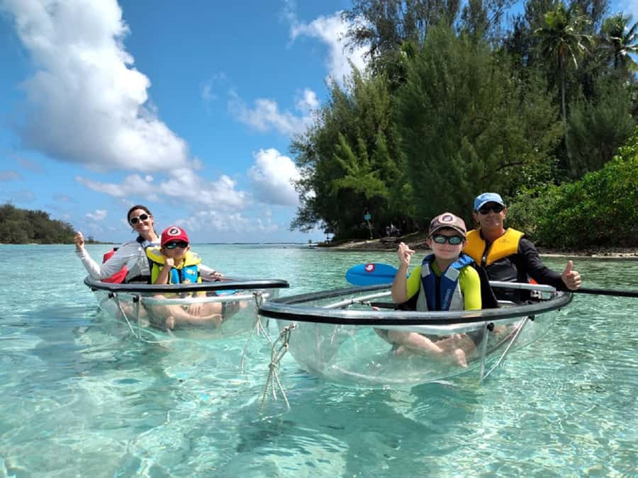 Moorea: Hauru Lagoon 3-hour Guided Kayak Tour with Snack - Paddling out across Hauru Lagoon
