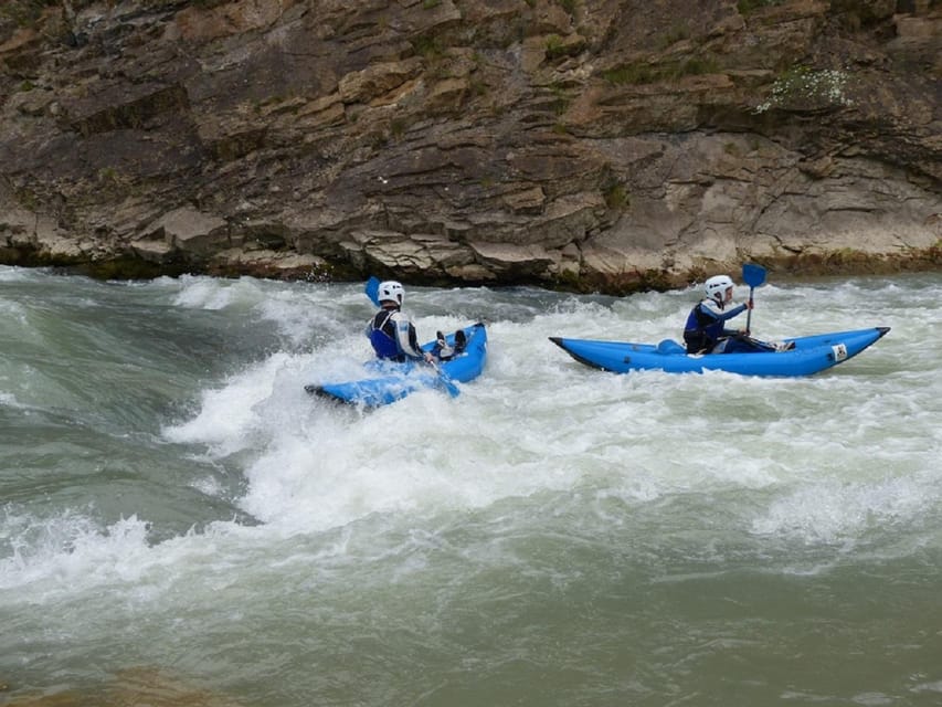 Murillo de Gállego Huesca: Open kayak single or double - What the included equipment means for value