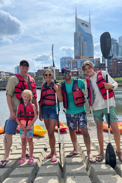 Nashville: Kayak Tour with Skyline Views - Why this kayak route gives you a new view of Nashville