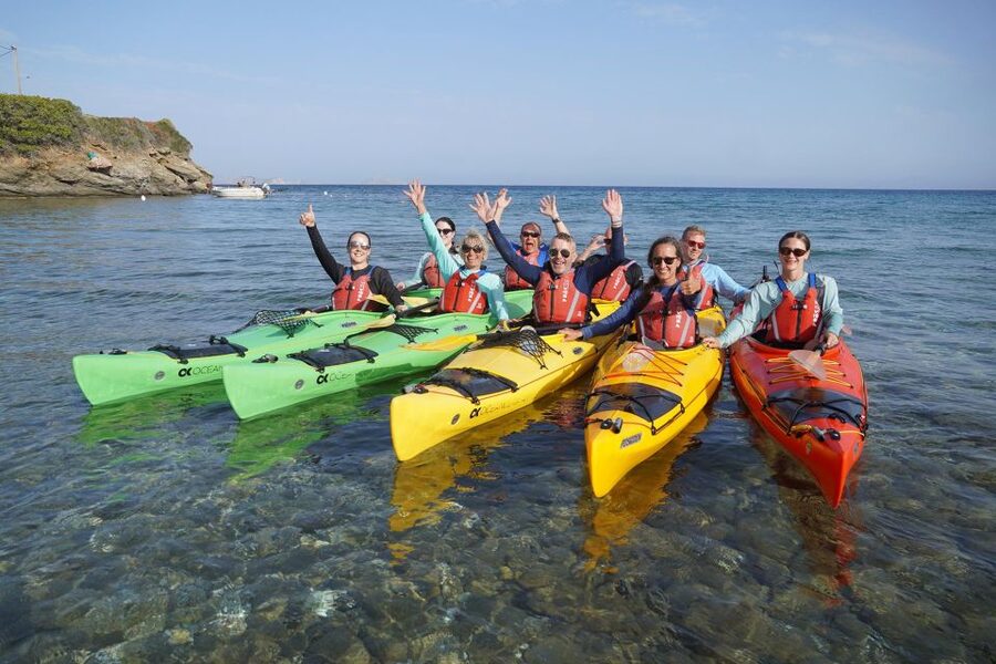 Naxos: Moutsouna Caves Sea Kayak Tour, Snorkeling & Picnic - The picnic is a genuine part of the day