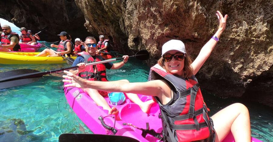 Nerja: Cliffs of Maro-Cerro Gordo Guided Kayak Tour - What the two-hour route feels like