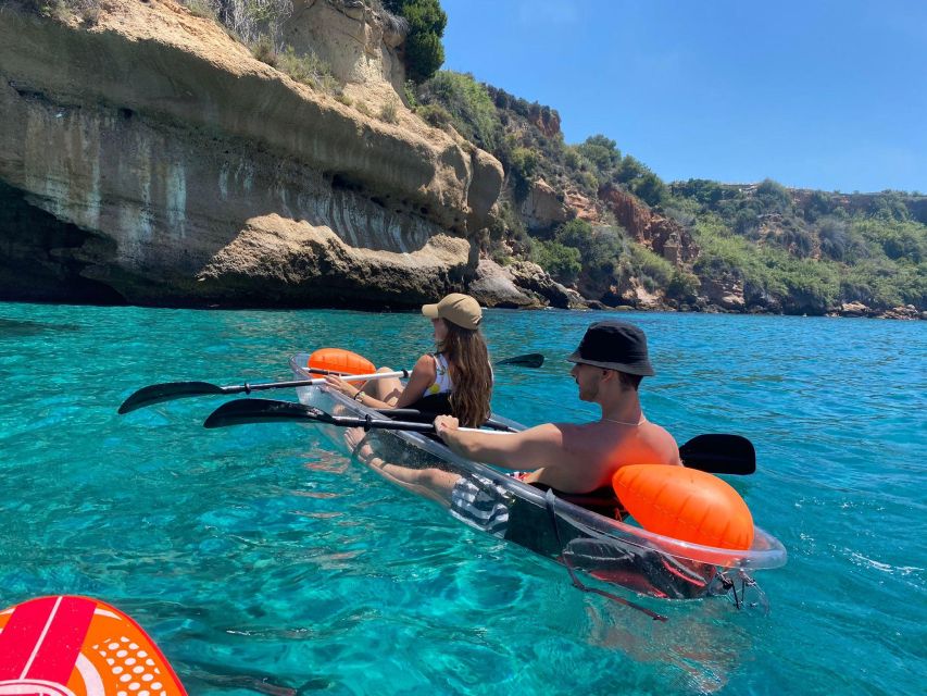 Nerja: Free Kayak Route along the cliffs of Nerja and Maro - The equipment and beach organization