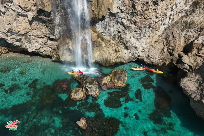 Nerja: Free kayaking route (without a tour guide). 2.5-hour tour. Nerja-Maro Waterfall. - Burriana Beach is the starting line