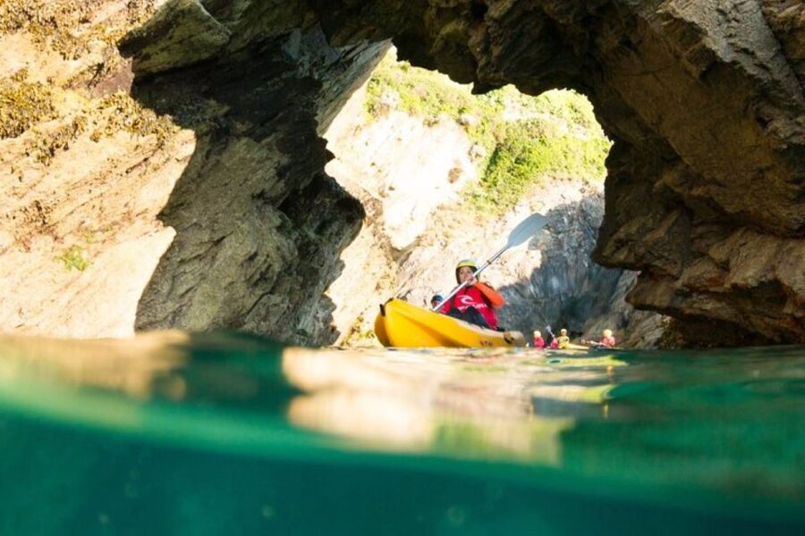 Newquay: Sea Kayaking Tour - Paddling past Adventure Gulley and Dead Man’s Cove