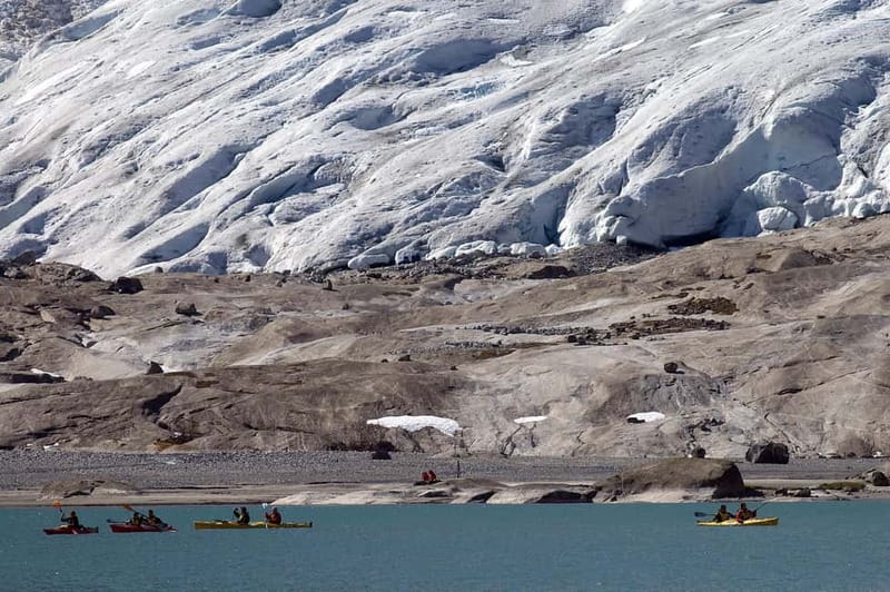 Nigards: Kayaking and Glacier Hike - Booking details that affect your decision
