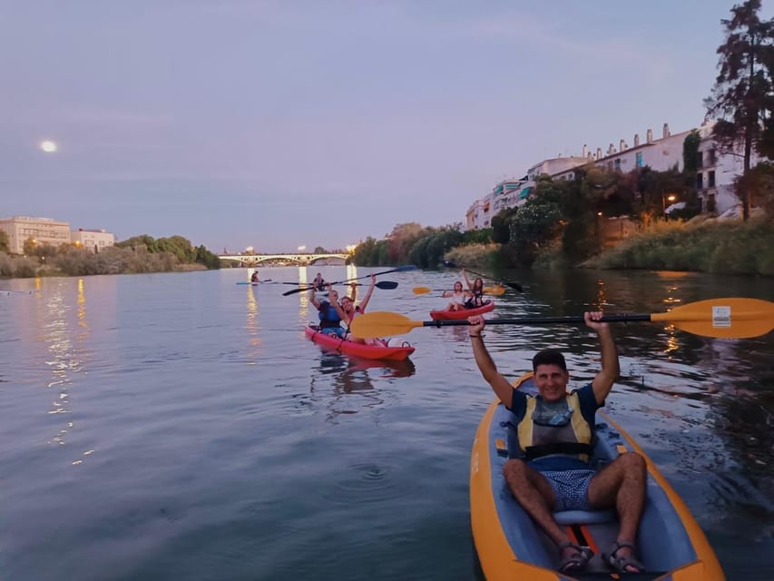 Night Kayak: Historic Seville, Triana and La Cartuja - La Cartuja, vegetation and quieter water
