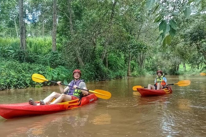 No.1 Full-Day Chiang Mai Caving & Jungle Kayaking: Chiang Dao - Lunch beside the cave