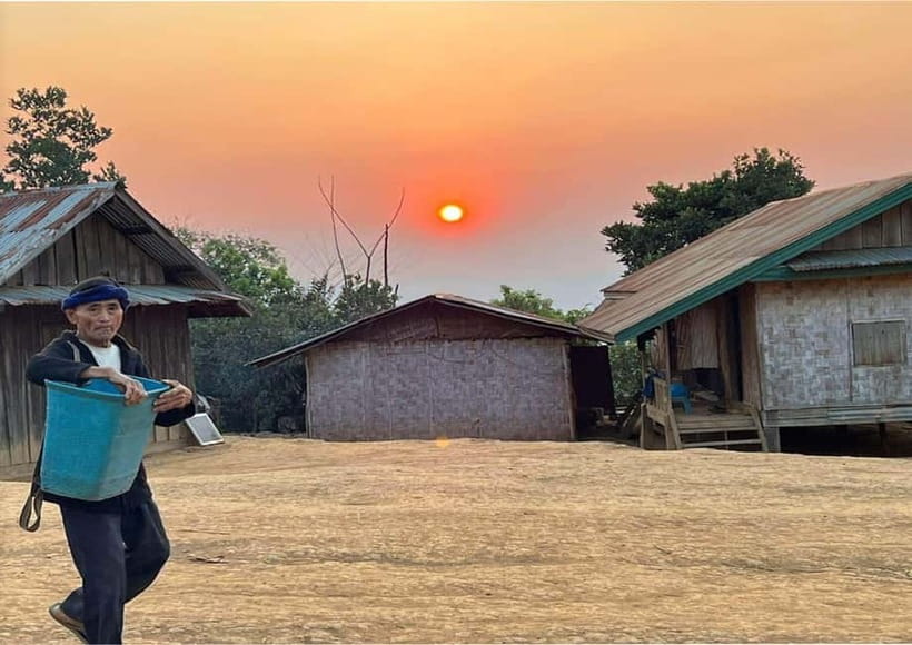 Nong Khiaw: 2-Day Trekking,Hmong village,Home Stay&Kayaking - Key points at a glance
