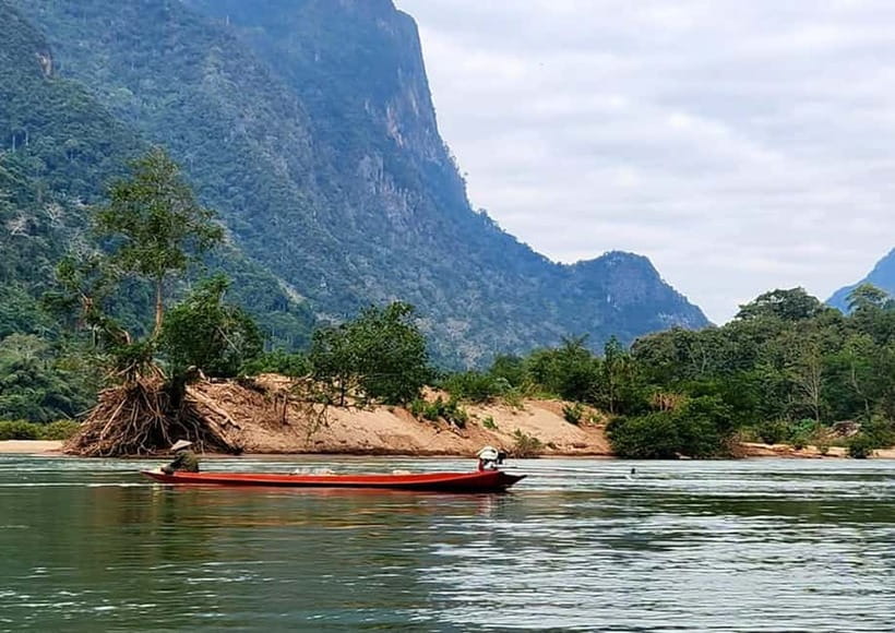 Nong Khiaw: Muang Ngoi, View Point, Water Fall and Kayaking - Lunch and a cold swim at Tad Mok