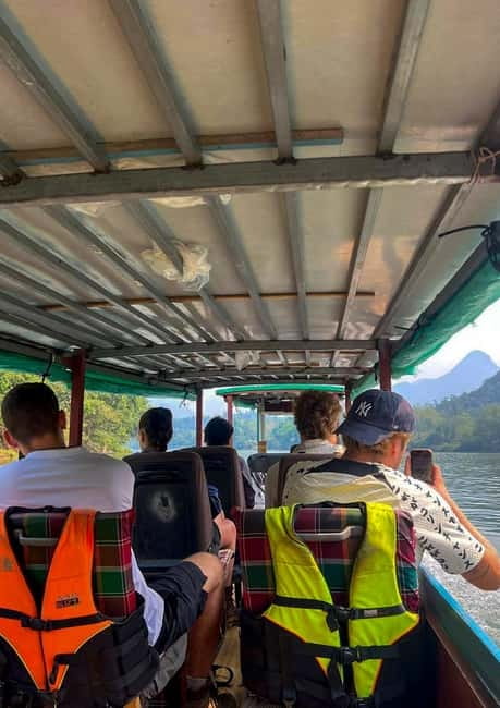 Nong Khiaw: Muang Ngoi, View Point, Water Fall and Kayaking - Silk, cotton, and the Sopchem weaving stop