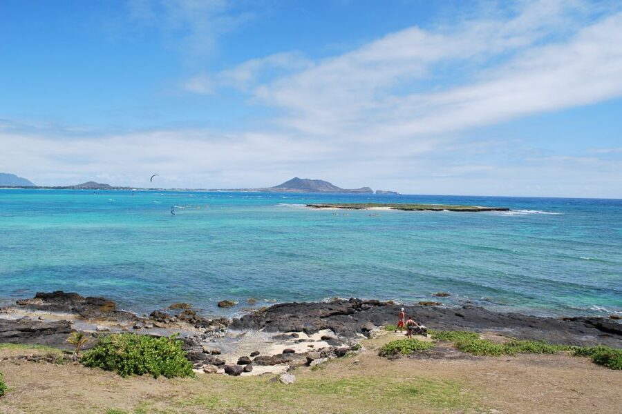 Oahu: Kailua Guided Kayak Excursion with Lunch - A snack break with Ko’olau Mountain views